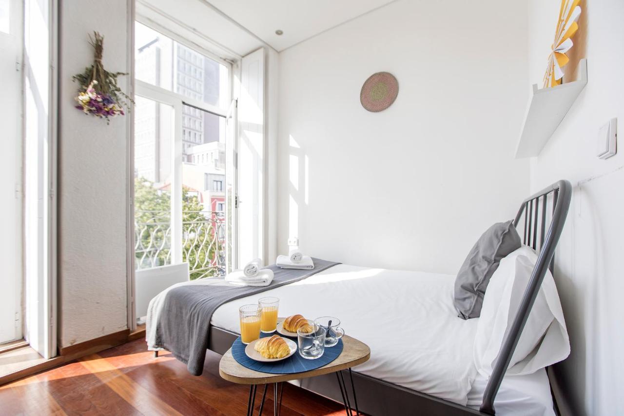 Bonjardim Studio W/ Balcony By Lovelystay OOporto Exterior foto